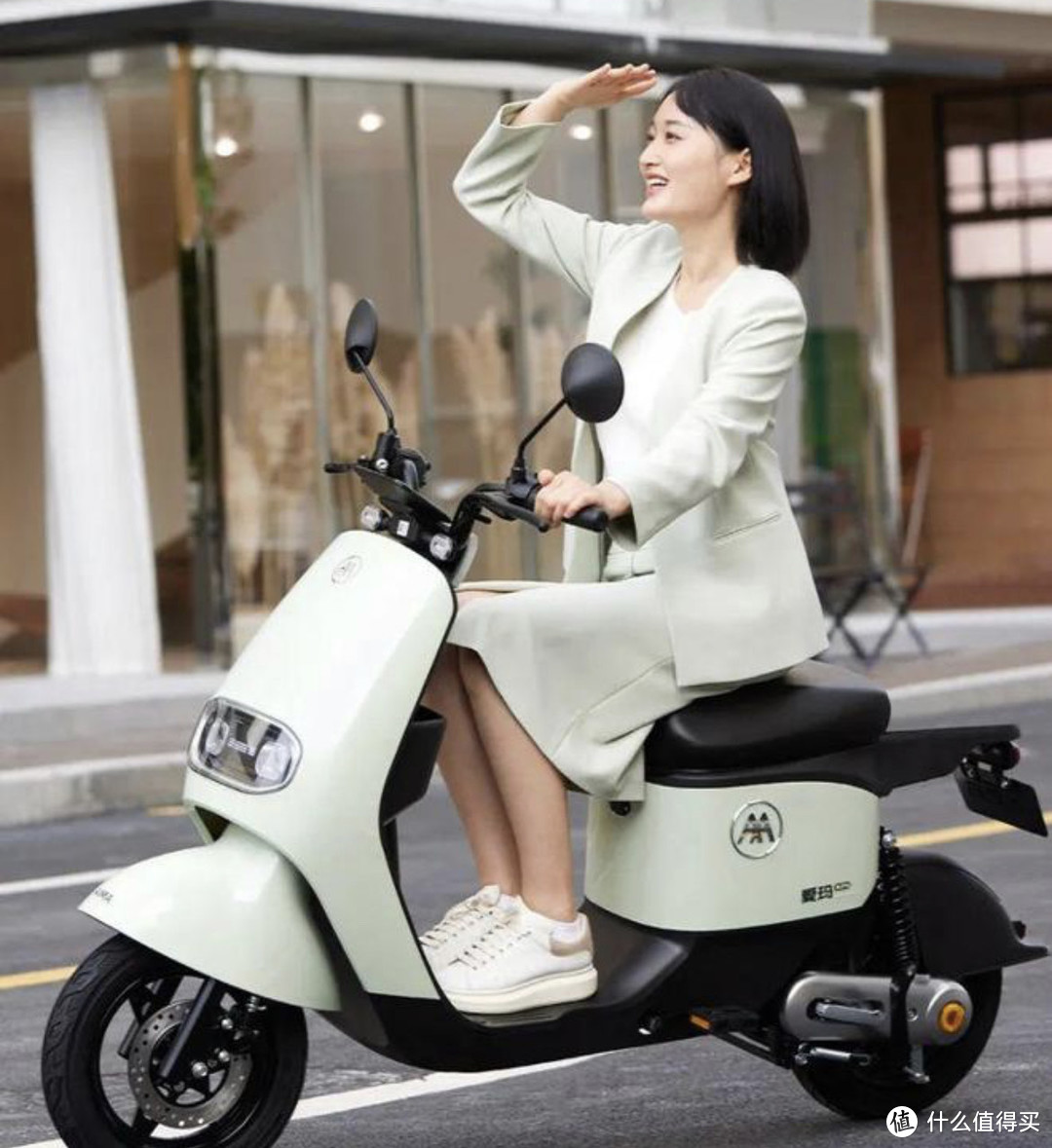 颜值党看过来，男女生都有~2024高颜值电动车推荐~爱玛篇~